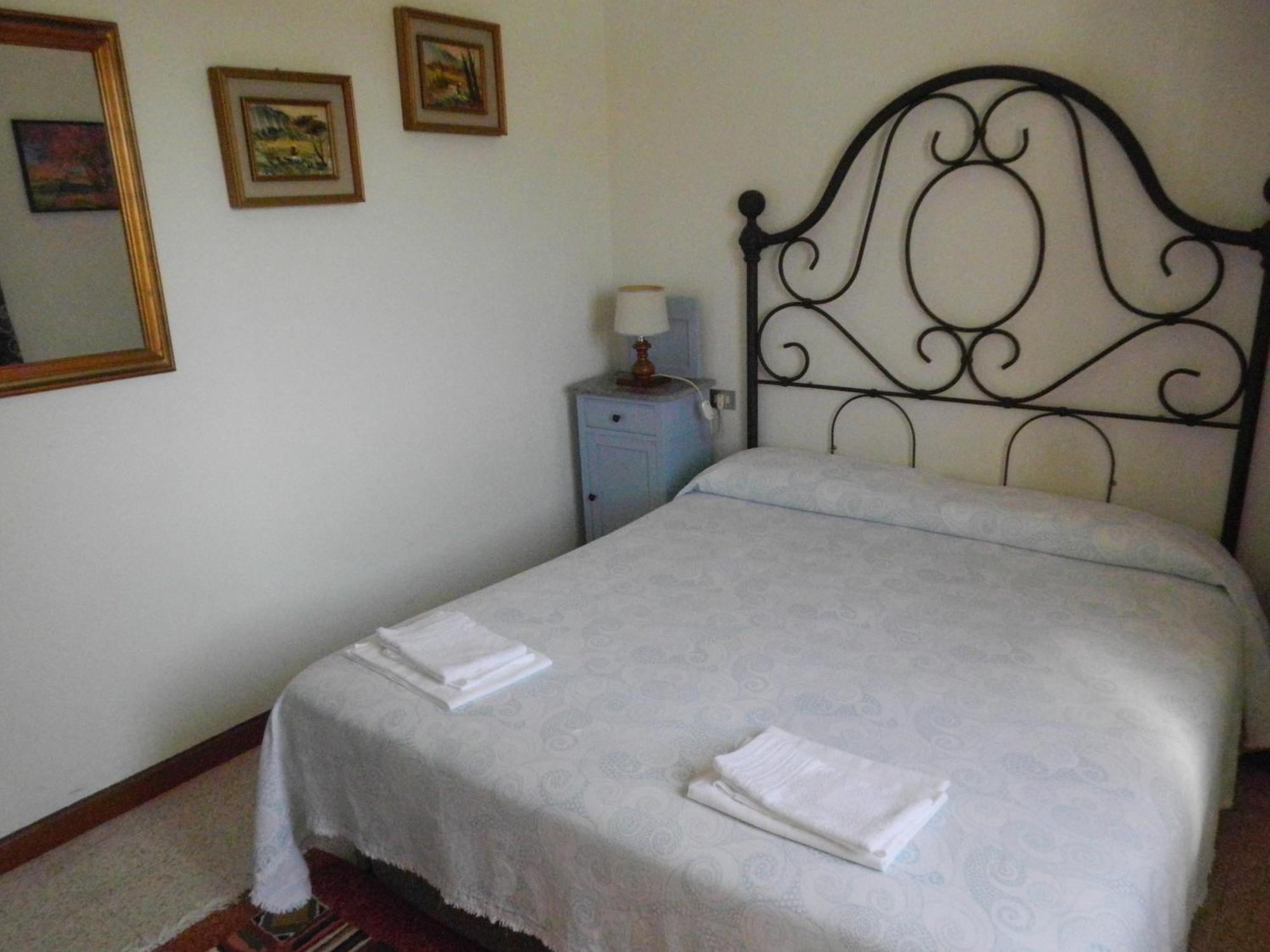 Residence Il Colle Collestrada Zimmer foto